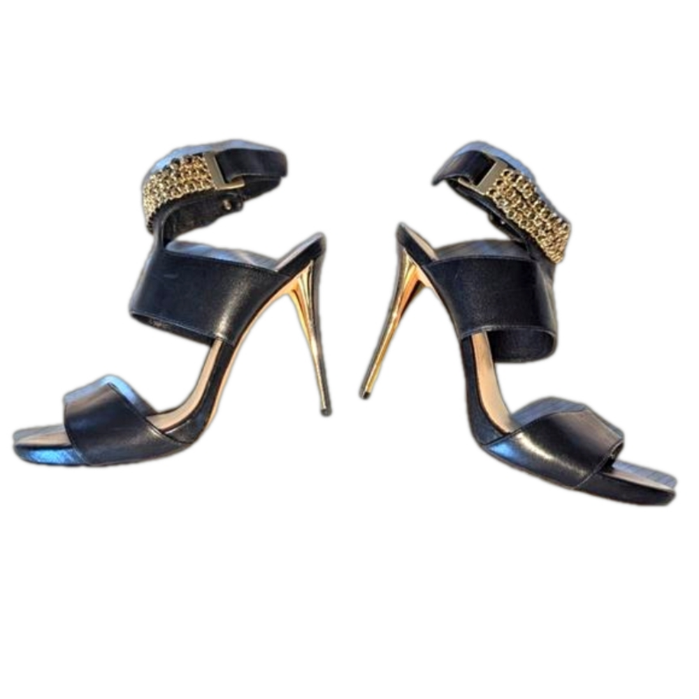 Marciano womens Gold chain high Heels sz 7